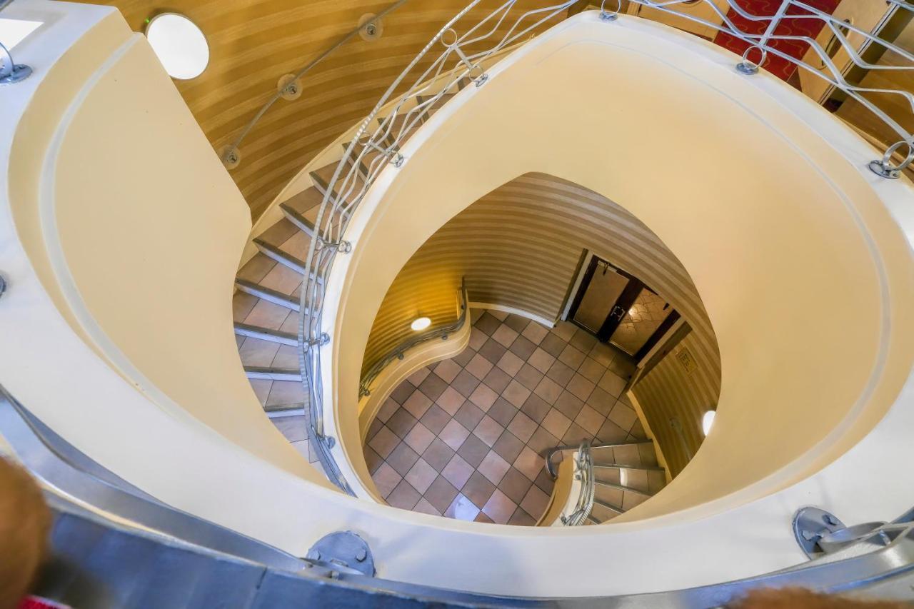 Crowne Plaza Liverpool - John Lennon Airport By Ihg Ngoại thất bức ảnh