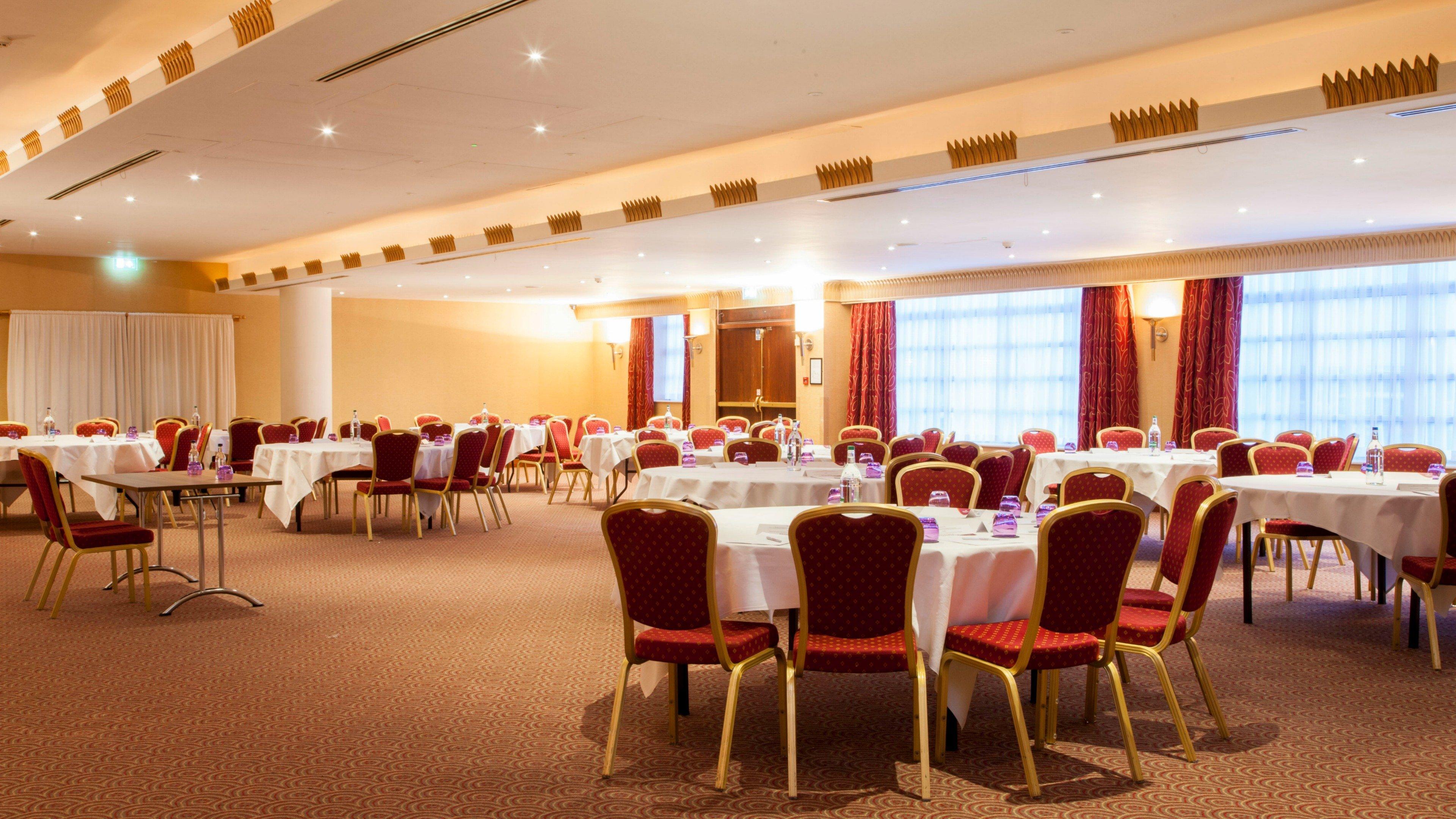 Crowne Plaza Liverpool - John Lennon Airport By Ihg Ngoại thất bức ảnh