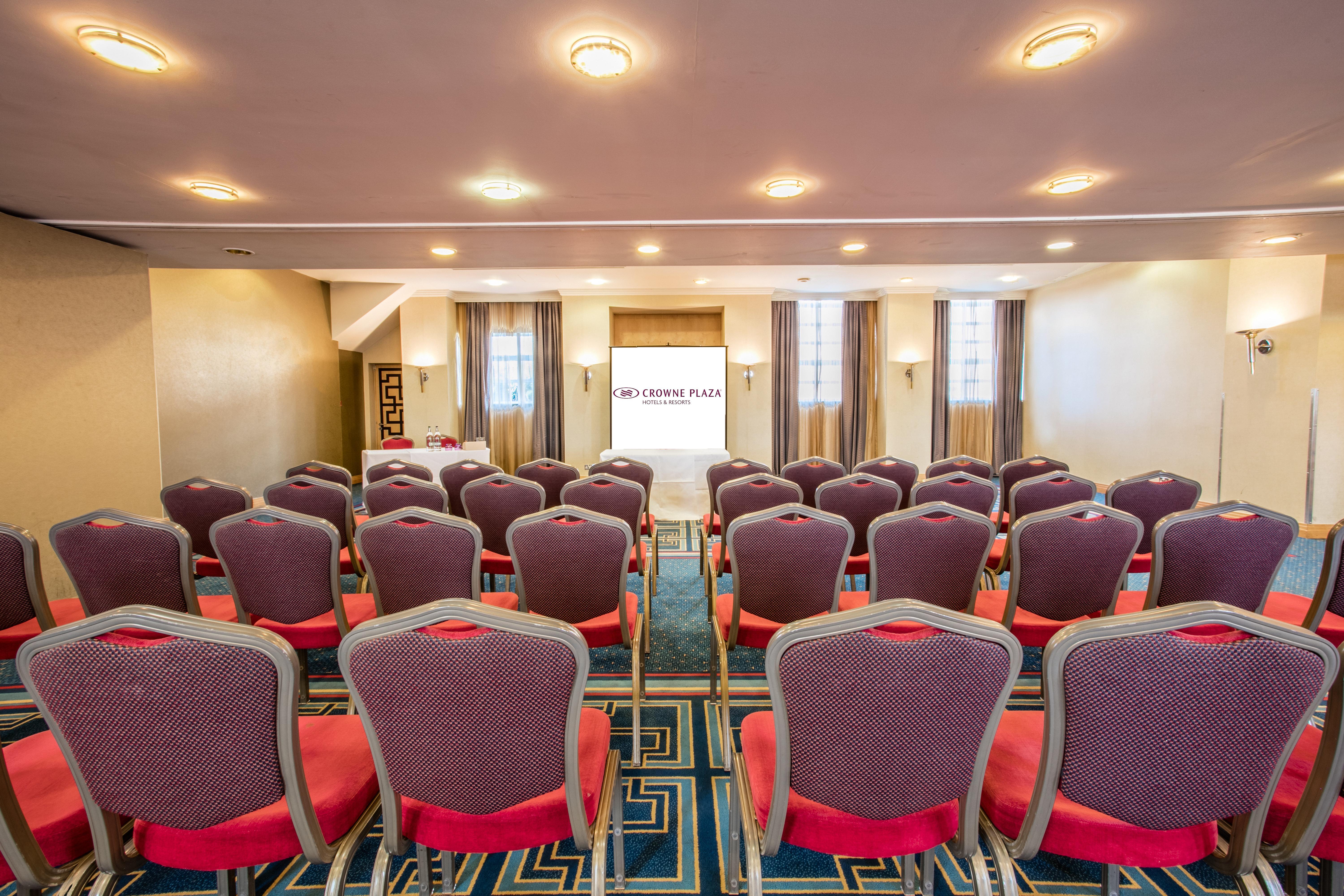 Crowne Plaza Liverpool - John Lennon Airport By Ihg Ngoại thất bức ảnh